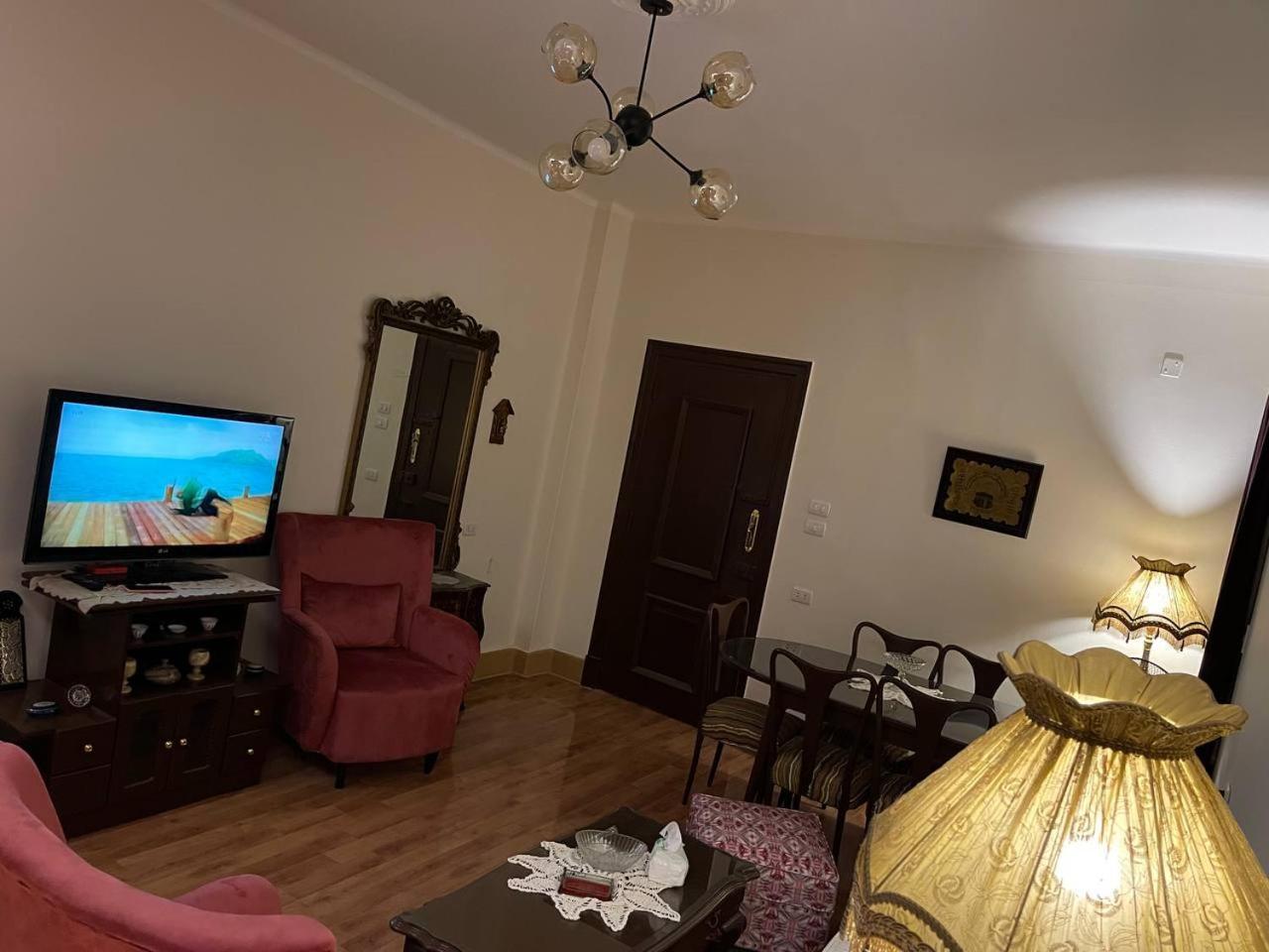 Wonderful Place In Dokki Apartment
